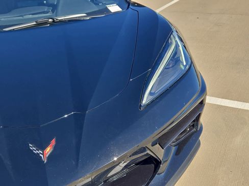 Used 2023 Chevrolet Corvette Stingray Coupe w/ Z51 Performance Package image 10