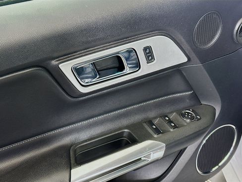 Used 2016 Ford Mustang Premium image 15