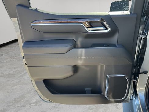 New 2026 GMC Sierra 1500 Elevation w/ Elevation Premium Package image 17