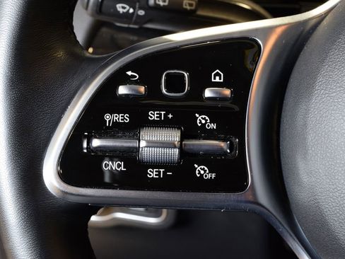 Used 2023 Mercedes-Benz GLA 250 4MATIC image 20