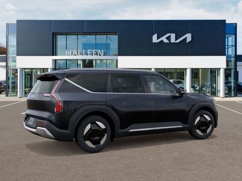 New 2026 Kia EV9 Wind image 6