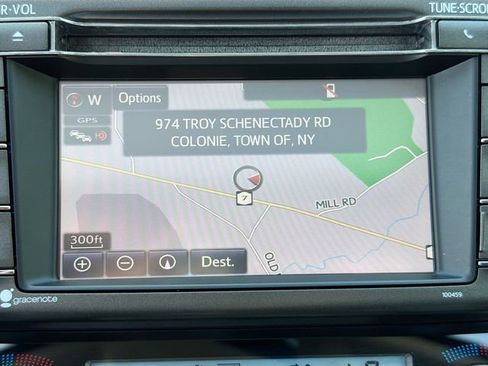 Used 2015 Toyota RAV4 Limited AWD/4WD image 15