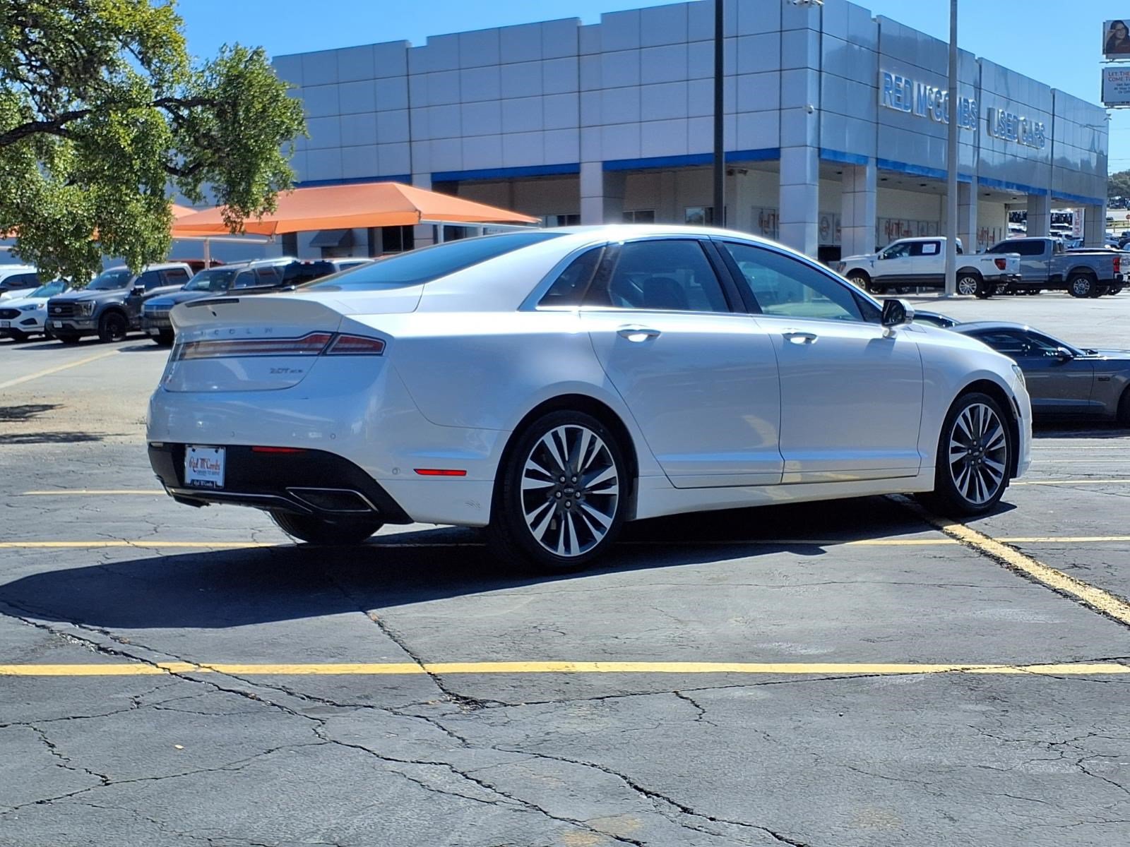 Used 2019 Lincoln MKZ Reserve AWD/4WD image 6