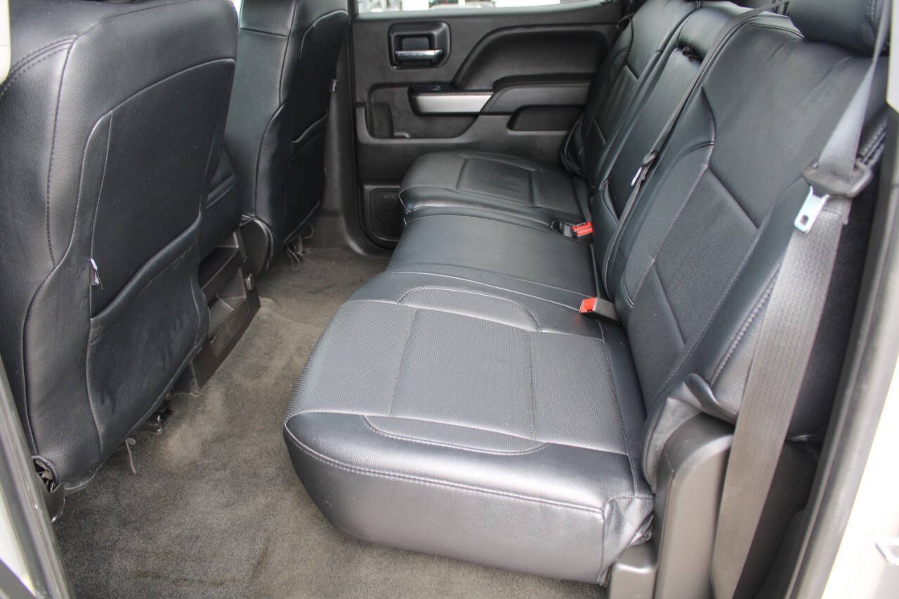 Used 2018 Chevrolet Silverado 1500 LT w/ All Star Edition AWD/4WD image 14