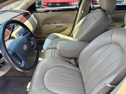 Used 2011 Buick Lucerne CXL FWD image 33