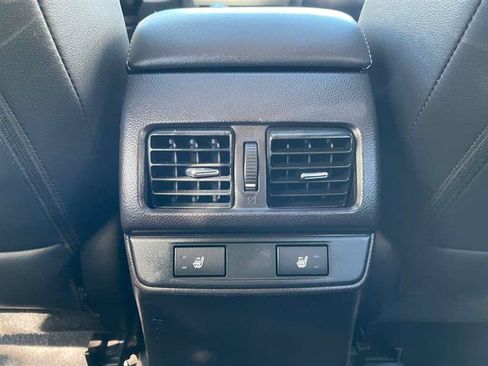 Used 2015 Subaru Outback 3.6R Limited AWD/4WD image 34