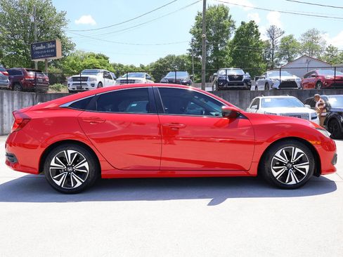 Used 2017 Honda Civic EX-L image 8