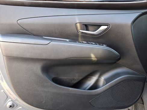 Used 2023 Hyundai Santa Cruz SEL Premium image 12