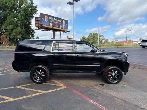 Used 2015 GMC Yukon XL Denali w/ Touring Package AWD/4WD image 5