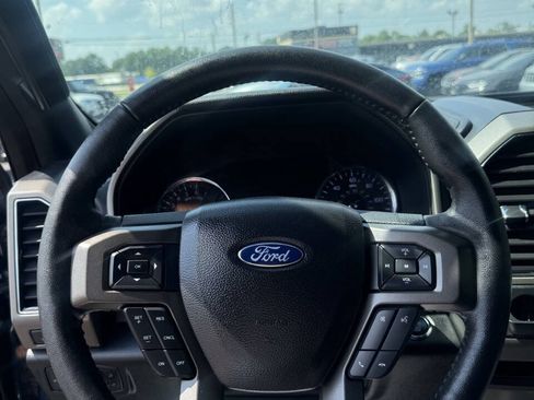 Used 2020 Ford Expedition XLT w/ Equipment Group 202A AWD/4WD image 13