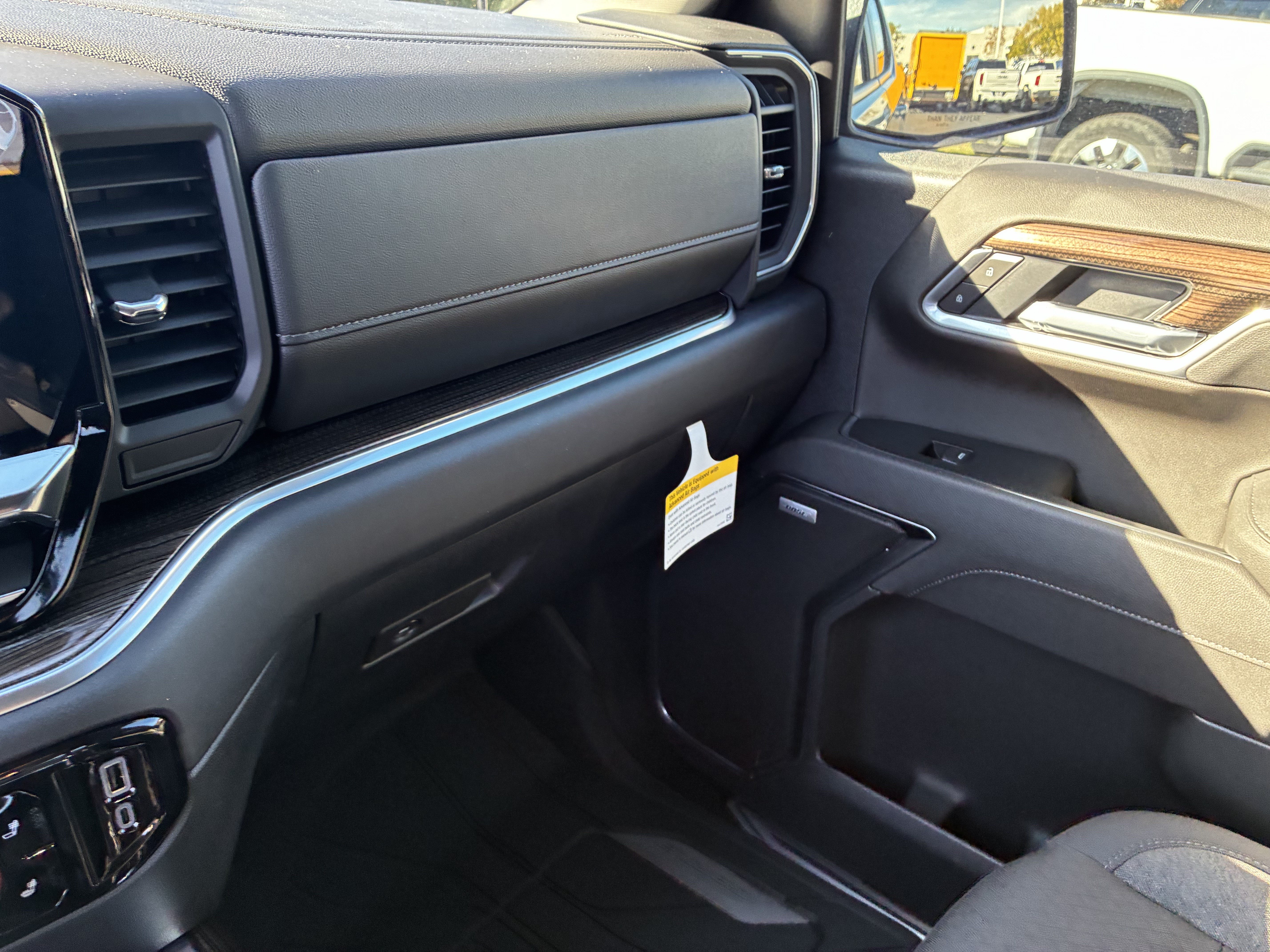 New 2026 Chevrolet Silverado 1500 RST w/ Convenience Package II AWD/4WD image 37