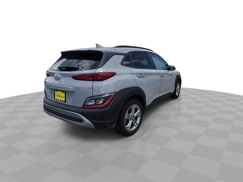 Used 2023 Hyundai Kona SEL FWD image 8
