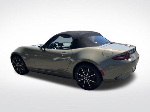 Used 2024 MAZDA MX-5 Miata Grand Touring w/ Weather Package RWD image 7