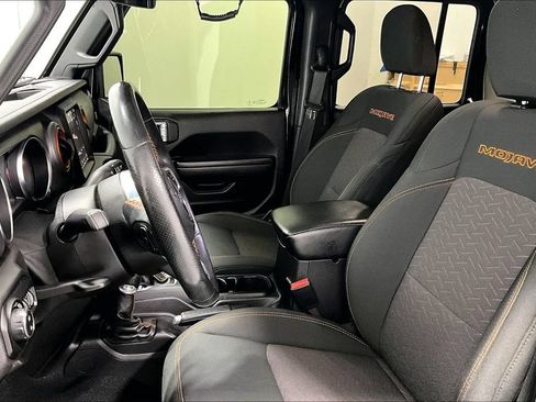 Used 2021 Jeep Gladiator Mojave AWD/4WD image 29