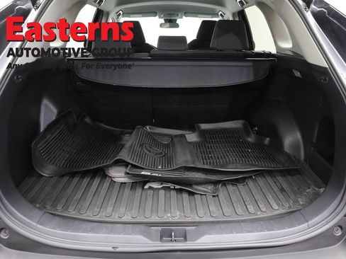 Used 2020 Toyota RAV4 LE w/ All Weather Liner Package AWD/4WD image 9