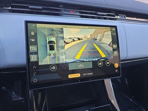 Used 2025 Land Rover Range Rover Sport S image 23