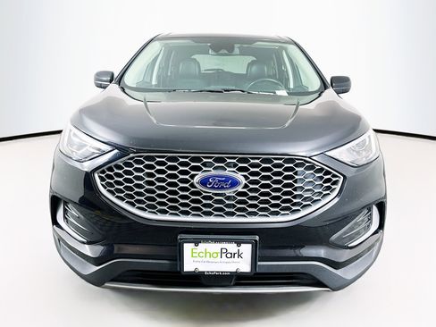 Used 2023 Ford Edge SEL image 2