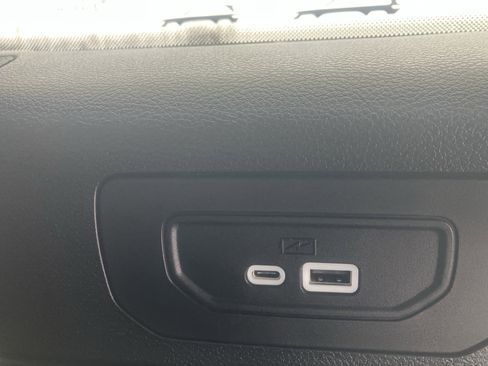 Used 2021 Jeep Grand Cherokee L Overland w/ Luxury Tech Group IV image 17