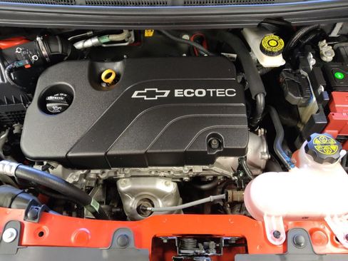 Used 2021 Chevrolet Spark LT FWD image 30