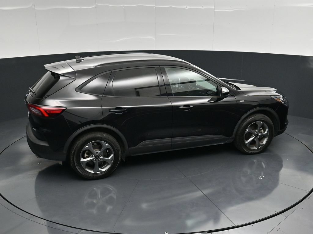 Used 2025 Ford Escape ST-Line Select AWD/4WD image 39