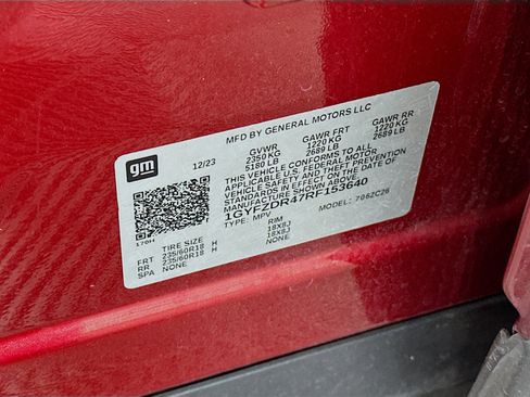 Used 2024 Cadillac XT4 Premium Luxury image 12