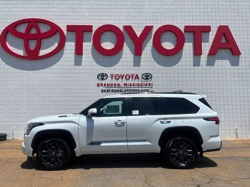 New 2026 Toyota Sequoia Platinum AWD/4WD image 5