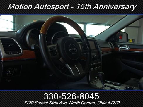 Used 2012 Jeep Grand Cherokee Overland AWD/4WD image 14