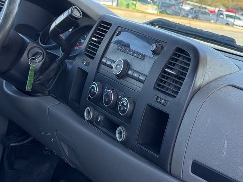 Used 2012 Chevrolet Silverado 1500 W/T image 16