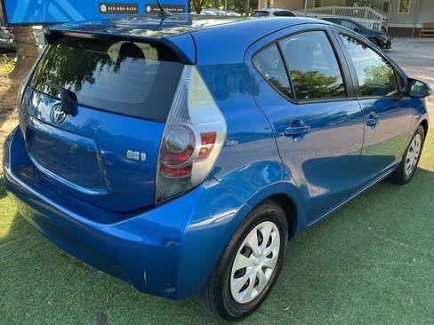Used 2013 Toyota Prius C Two FWD image 7