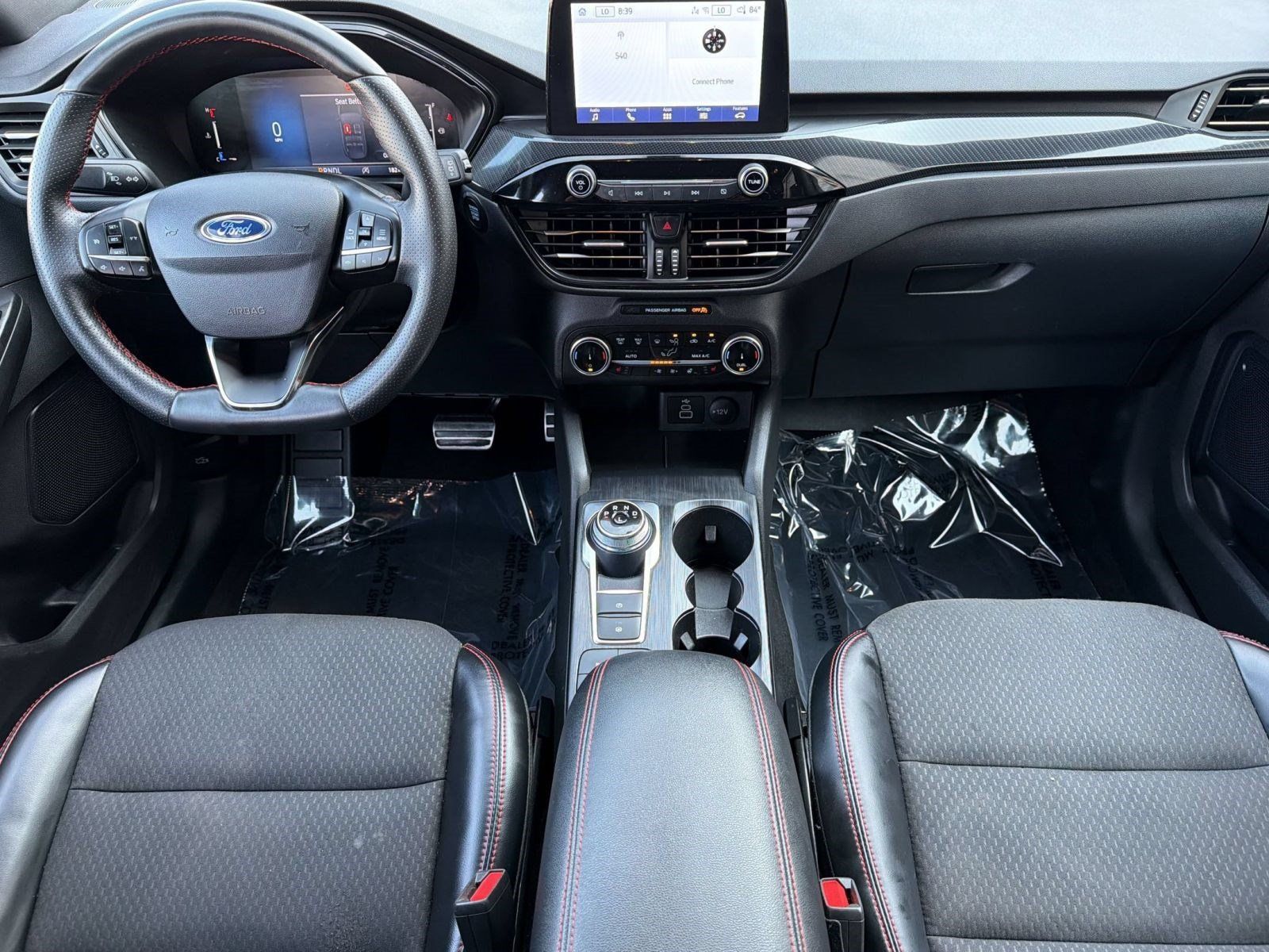 Used 2024 Ford Escape ST-Line w/ Cold Weather Package FWD image 15