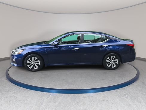 Used 2019 Nissan Altima 2.5 S FWD image 8