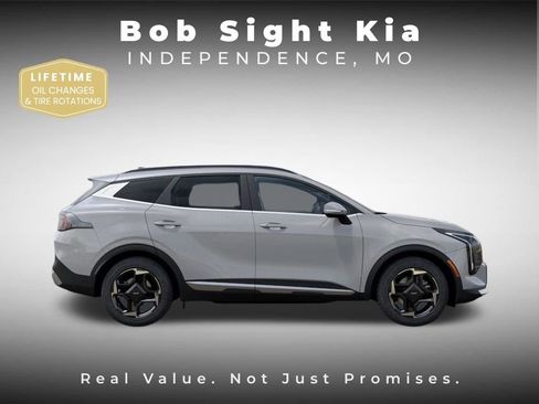 New 2026 Kia Sportage EX image 7