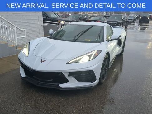 Used 2023 Chevrolet Corvette Stingray w/ Z51 Performance Package image 1