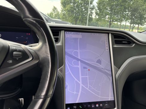 Used 2020 Tesla Model S Performance AWD/4WD image 29