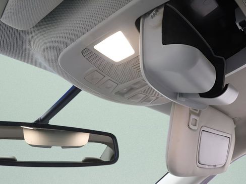 Used 2016 Lincoln MKZ AWD w/ Equipment Group 200A Select image 17