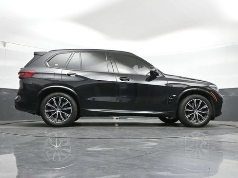 Used 2020 BMW X5 M50i AWD/4WD image 43