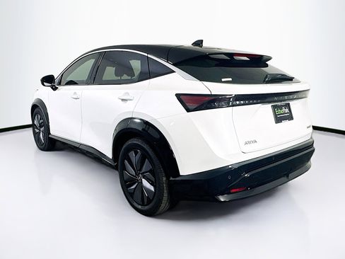 Used 2024 Nissan Ariya FWD image 5