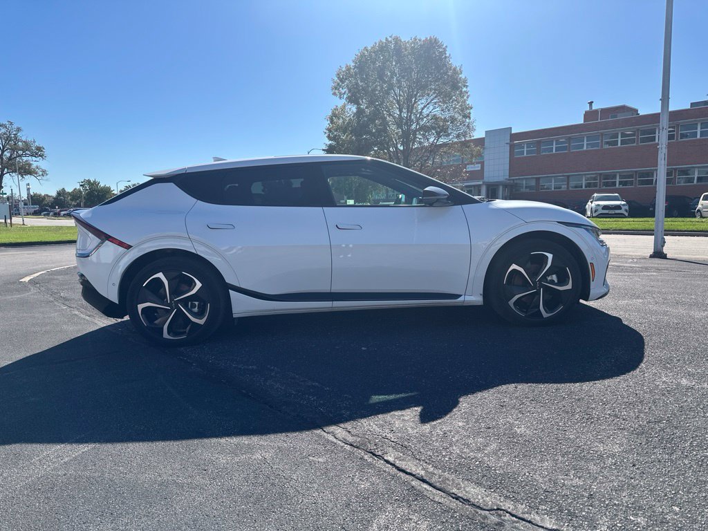 Certified 2024 Kia EV6 GT-Line AWD/4WD image 4
