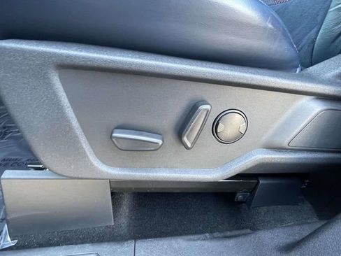 Used 2024 Ford Bronco Raptor w/ Interior Carbon Fiber Pack 6 AWD/4WD image 12