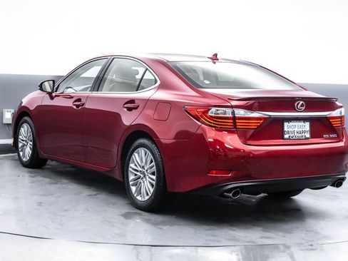 Used 2014 Lexus ES 350 w/ Luxury Package image 6