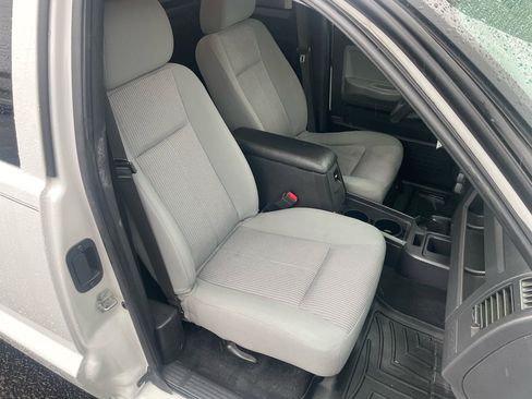 Used 2011 Dodge Dakota ST image 26