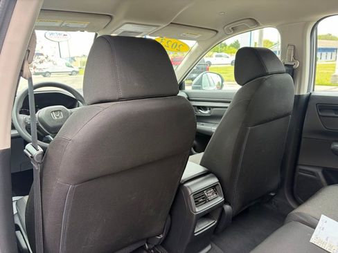 Used 2023 Honda CR-V LX image 16