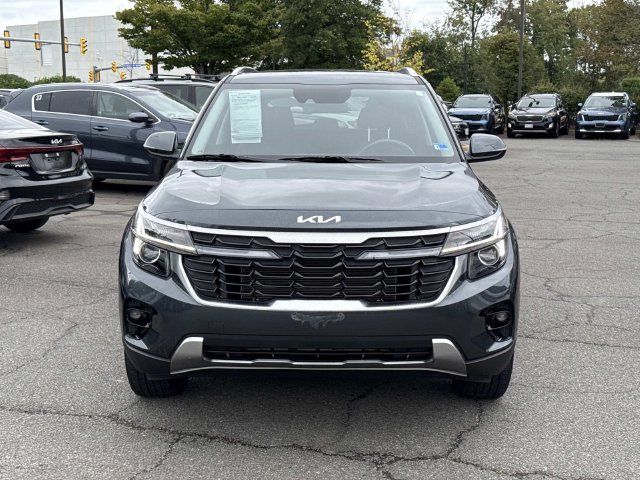 Used 2025 Kia Seltos S AWD/4WD image 6