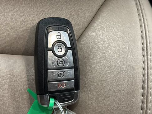 Used 2023 Ford Explorer XLT w/ Equipment Group 202A AWD/4WD image 20