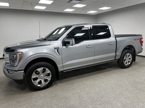 Used 2023 Ford F150 Platinum image 5