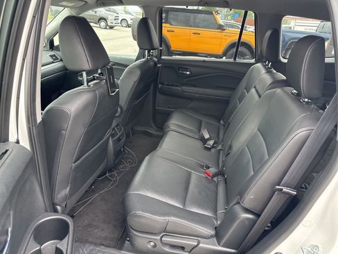 Used 2021 Honda Pilot Special Edition image 12