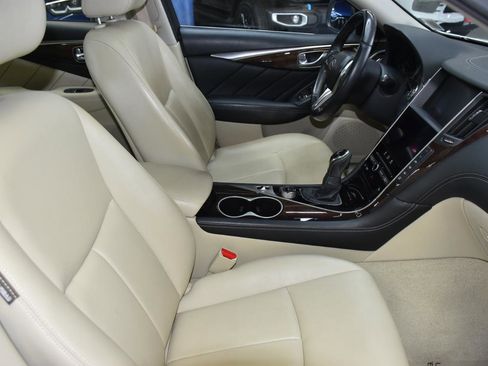 Used 2019 INFINITI Q50 Luxe w/ Essential Package (3.0T Luxe) image 29