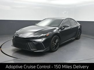 Used 2025 Toyota Camry SE w/ Multimedia Upgrade Package FWD video 1
