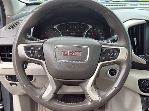 Used 2020 GMC Terrain Denali w/ Denali Premium Package image 15