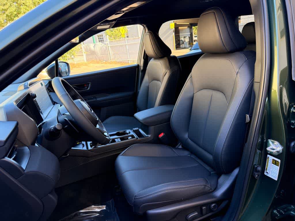 New 2026 Subaru Outback Limited AWD/4WD image 12